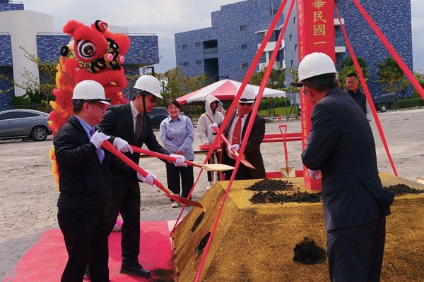 海洋中心辦理重型海洋科儀自研自製基地動土典禮