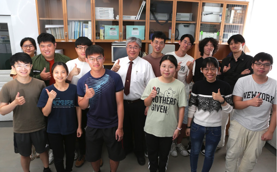 郭泰豪與研究團隊開發的資料轉換器在國際上備受肯定，未來也將持續耕耘